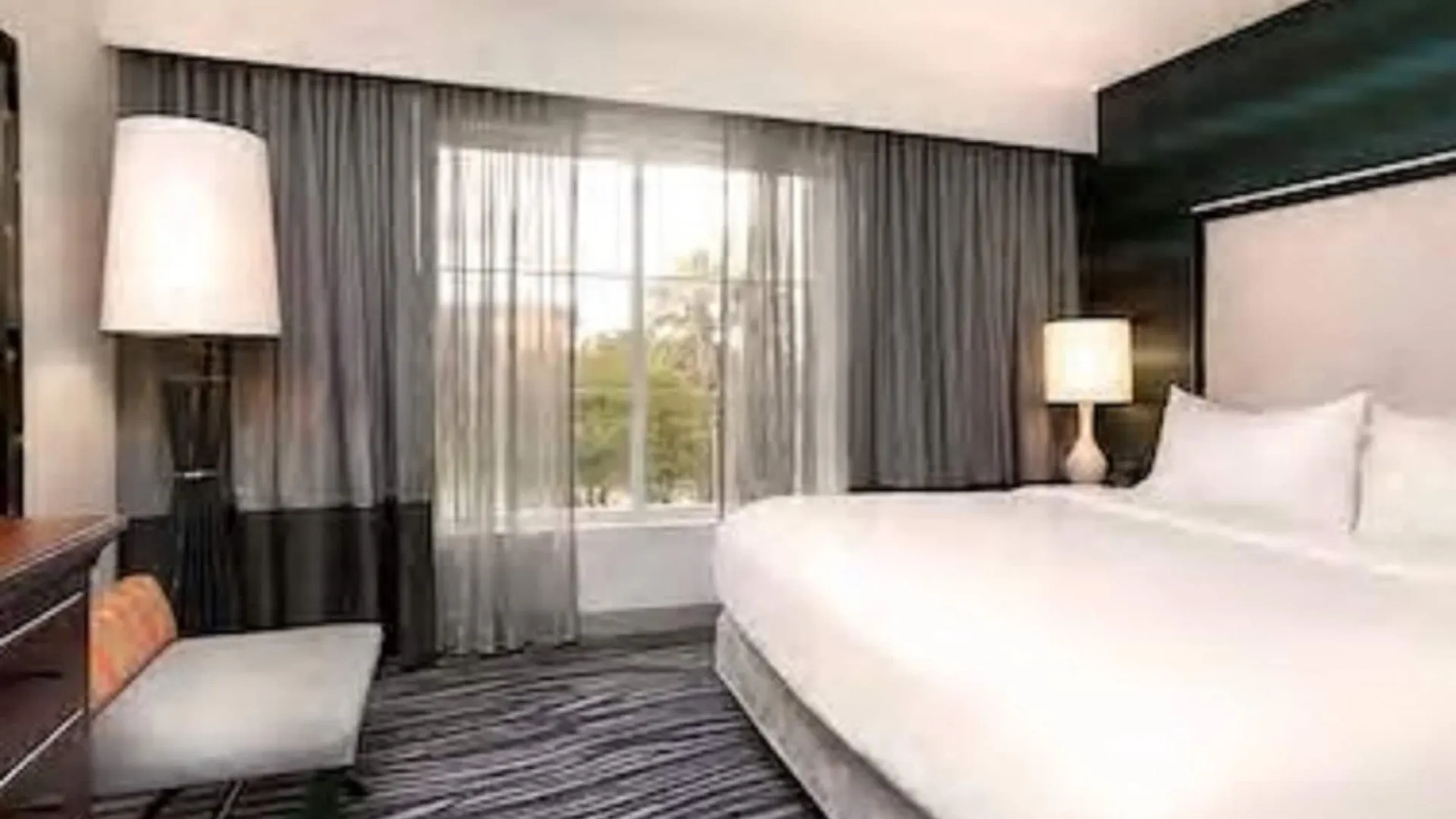 Embassy Suites By Hilton Orlando Airport Hotel