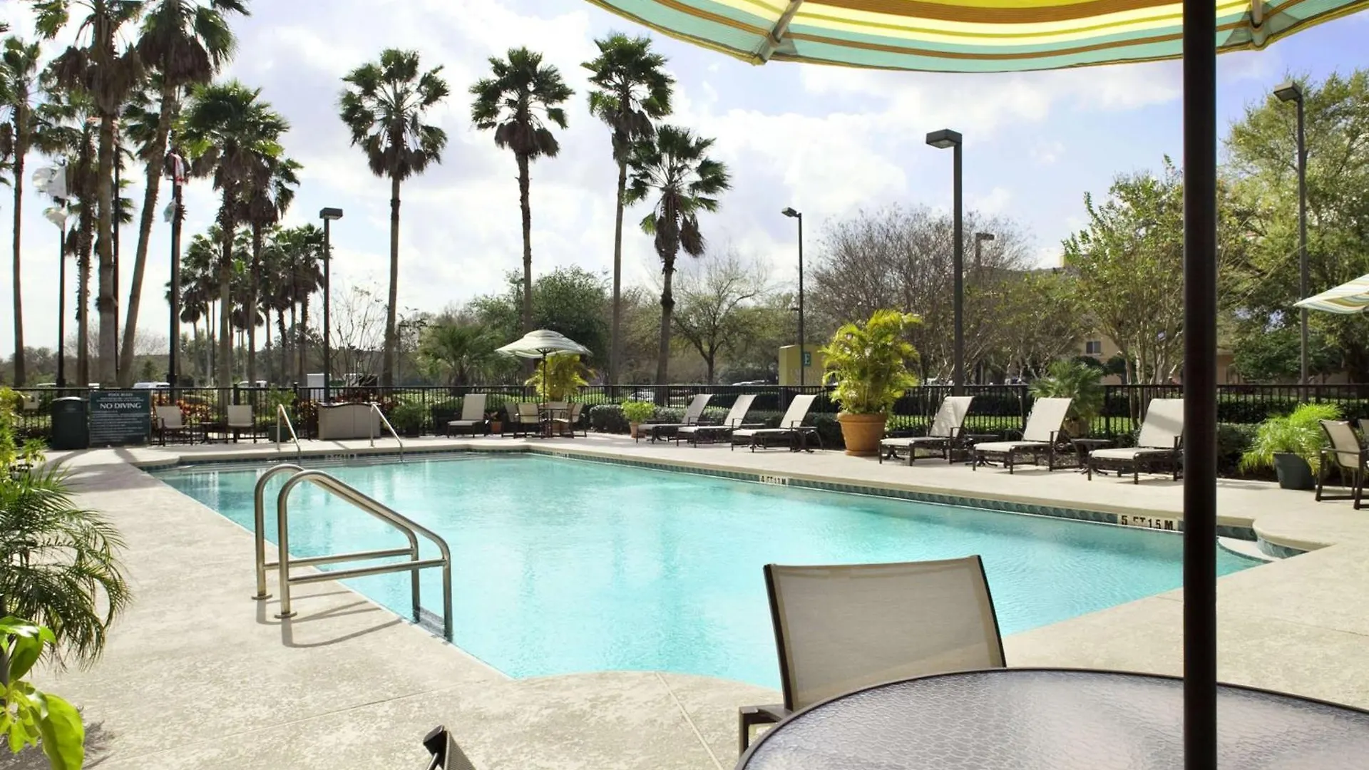Embassy Suites By Hilton Orlando Airport